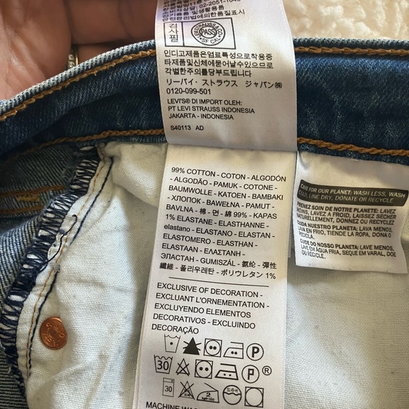 Levi’s Ribcage Straight Jeans Size 28 - Picture 4 of 9